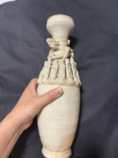 Antique Chinese Art: Song Dynasty Celadon Vase with Dragon Motif (Guan Clan Vase)