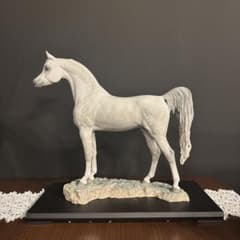千里を駆く馬　世界限定2,000体　ポーセリン　Lladró 千里を駆く馬 世界限定2,000体 ポーセリン Lladró - メルカリ