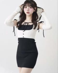 ♡ Belle Charme Arm Warmers Knit Onepieceのサムネイル