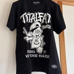 TOTALFAT Tシャツ ブラックのサムネイル