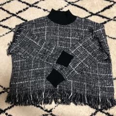 ZARAのニットのサムネイル