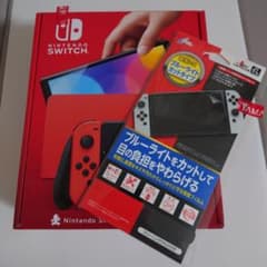 Nintendo Switch　有機ELモデル（マリオレッドver）のサムネイル