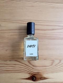 LUSH DIRTY 香水 30ml - メルカリ