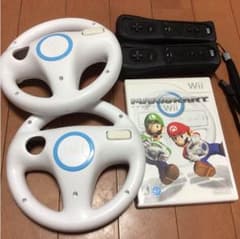マリオカート wii ハンドル リモコン セットのサムネイル