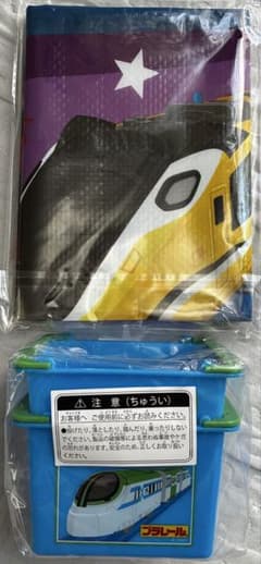 プラレール ファミリーマートくじ レジャーシート ミニバスケット 2点セットのサムネイル