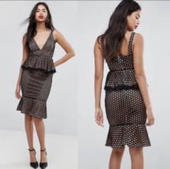 新品未使用　UK10 黒ワンピース　Missguidedのサムネイル