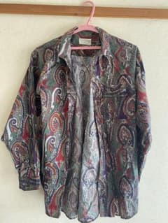 シャツ　柄シャツ　総柄　レトロのサムネイル