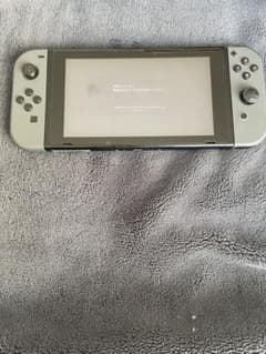 Nintendo Switch グレー 本体　マリオカートカセットのサムネイル