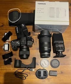 sony α7ii ILCE-7M2K中古美品レンズ2本➕色々セットのサムネイル