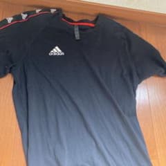 adidas アディダス Tシャツのサムネイル