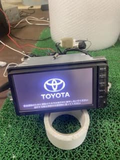 トヨタ純正 カーナビ NSCP-W64 本体のサムネイル