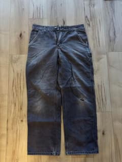 Carhartt W30 L30ペインターパンツ 茄子紺 フェード ダメージありのサムネイル