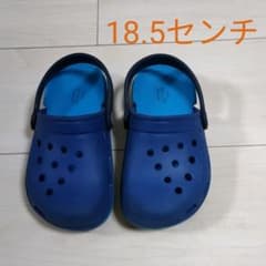 クロックス　crocs　18.5センチ　青色のサムネイル