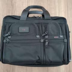 TUMI ビジネスバッグ ブラックのサムネイル