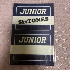 新品未使用　SixTONES ステッカーのサムネイル