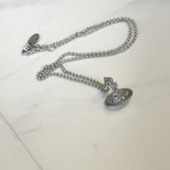 moe様専用 vivienne westwood ヴィヴィアンウエストウッドのサムネイル