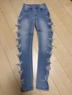 サイドダメージ スキニーデニムパンツのサムネイル