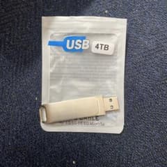 USBメモリ　タイプAとCのサムネイル