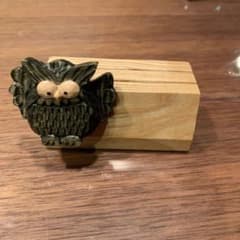 お値下げ！！北海道土産に！木彫りフクロウ　メモスタンドのサムネイル