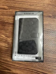 コーチ COACH iPhone13のサムネイル