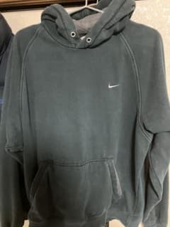 t*k様 Nike ダークグリーン パーカー Mのサムネイル