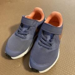 【美品】NIKE スニーカー　17cmのサムネイル