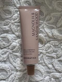 AROMATICA メロウネスハンドクリーム マグノリア＆サンダルウッドのサムネイル