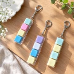 キーボード キーホルダー 4キー パステルカラー 3個セット カチカチのサムネイル