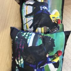 競馬デザイン クッション 2個セットのサムネイル