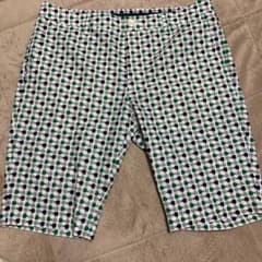 オシャレ　23区ゴルフ　ハーフパンツのサムネイル