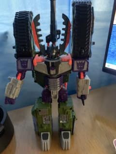 トランスフォーマー　メガトロン　戦車　マイクロン伝説のサムネイル