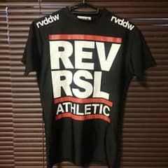 【送料込み】激レア reversal リバーサル ラッシュガードのサムネイル