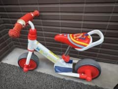 アンパンマン バランスバイク アンパンマン バランスバイク ペダルなし自転車 - メルカリ