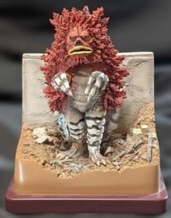 ガラモン「ウルトラＱ」登場怪獣（エクスプラス）ダム台座付ポリストーン フィギュア ガラモン「ウルトラQ」登場怪獣（エクスプラス）ダム台座付ポリ