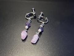ハンドメイド　イヤリングのサムネイル