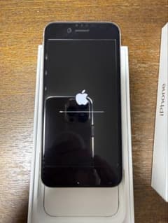 Apple iPhone SE 第3世代　64G SIMフリーのサムネイル