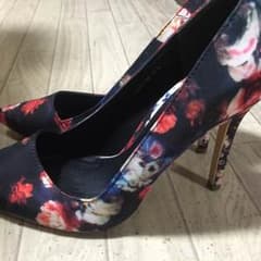 RANDA 花柄パンプスのサムネイル