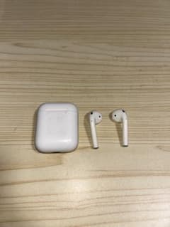 Apple AirPods 本体のサムネイル