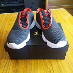 Jordan future lowのサムネイル