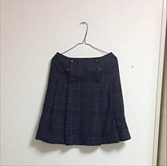チェックスカートのサムネイル
