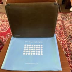 PIQUADRO ダークオリーブブラウン レザーノートパッドホルダーのサムネイル