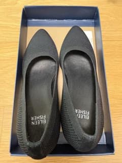 Eileen Fisher ブラック パンプス（USサイズ6）のサムネイル
