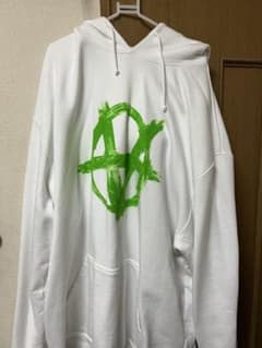 パーカーのサムネイル