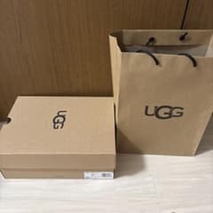 UGGの空箱と袋です！！のサムネイル
