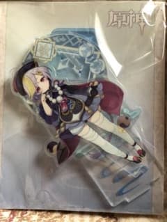 七七 アクリルスタンド 原神のサムネイル