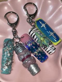 ⚠️お任せオーダーネイルチップキーホルダー - メルカリ