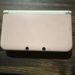 Nintendo 3DS LL 本体 ピンク×ホワイトのサムネイル