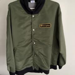 Champion スタジャン オリーブグリーンのサムネイル