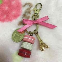 LADUREE バックチャーム ラデュレのサムネイル