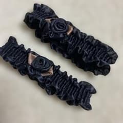 アームバンド 薔薇モチーフ フリル黒 / 袖留め 袖落ち防止 家事・作業用